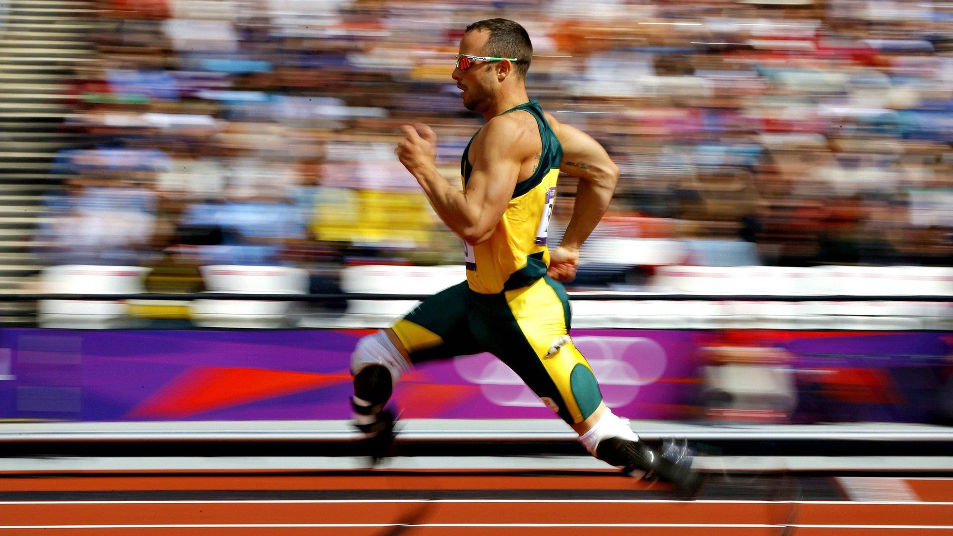 “武汉马拉松：快速跑者的速度风暴”